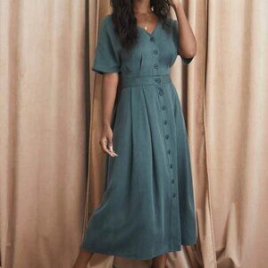 Vetta Two Piece Midi Dress Green with Black buttons 4